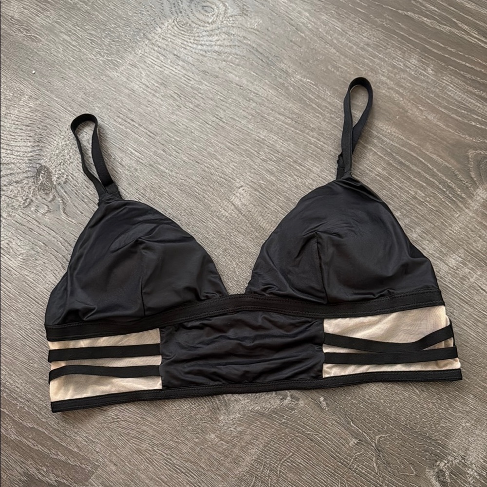 Victoria's Secret Black with Mesh Bikini Top Size Medium